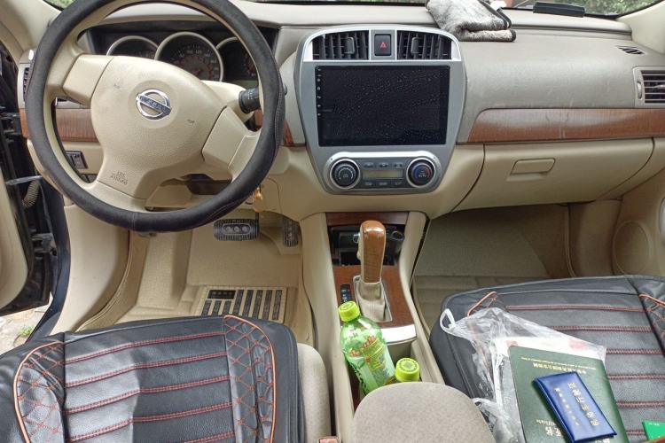 Used Nissan Sylphy 2009 1.6XE Automatic Comfort Edition Center Console
