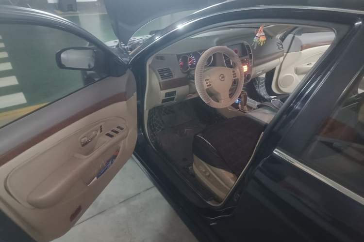 Used Nissan Sylphy 2009 2.0XL CVT Luxury Edition Driver Seat