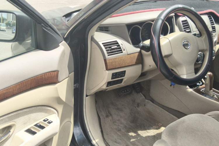 Used Nissan Sylphy 2009 1.6XE Automatic Comfort Edition Driver Seat