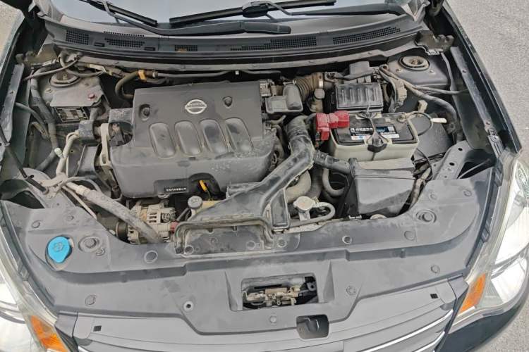 Used Nissan Sylphy 2009 2.0XL CVT Luxury Edition Engine Bay