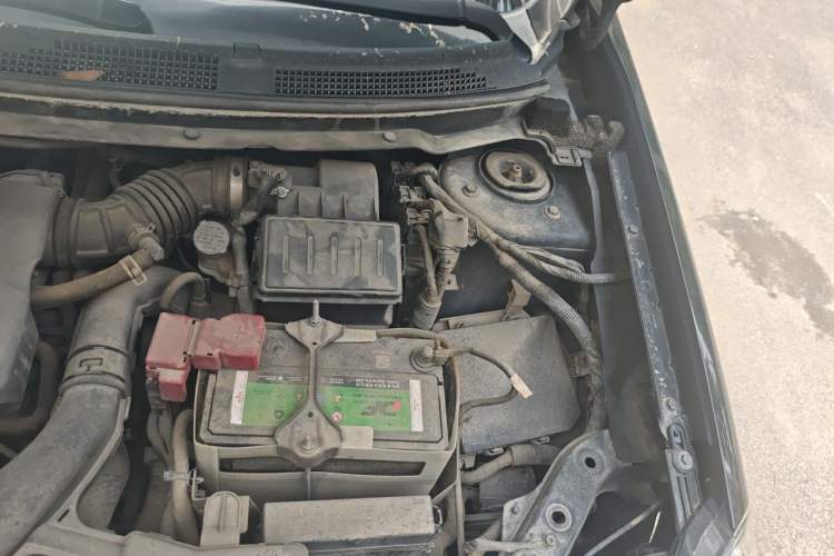 Used Nissan Sylphy 2009 1.6XL Automatic Luxury Sunroof Edition Engine Bay Left