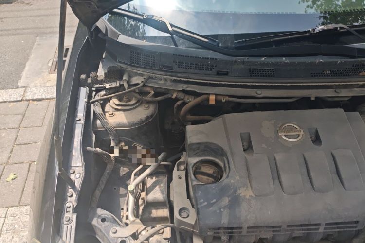 Used Nissan Sylphy 2009 1.6XL Automatic Luxury Sunroof Edition Engine Bay Right
