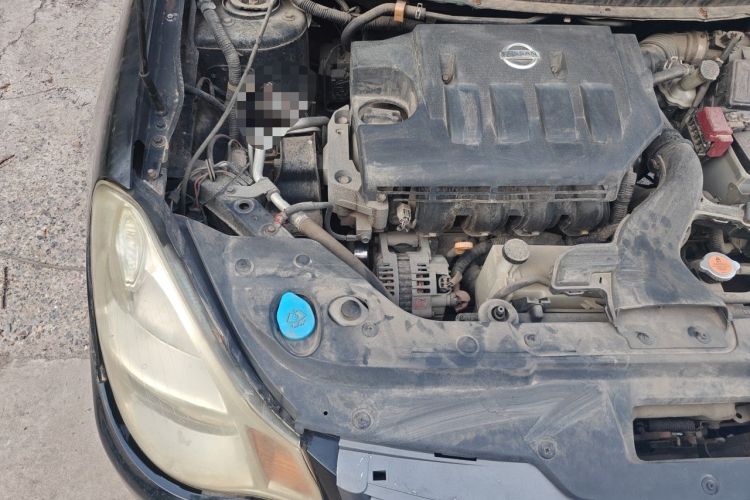 Used Nissan Sylphy 2009 1.6 XL Manual Luxury Sunroof Edition Engine Bay Right