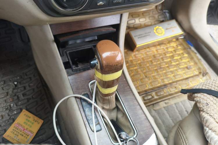 Used Nissan Sylphy 2009 2.0XL CVT Luxury Edition Gear Lever