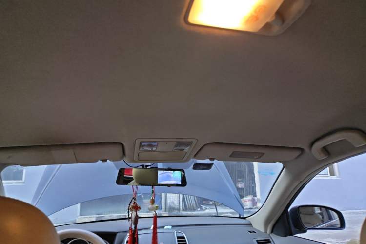 Used Nissan Sylphy 2009 1.6XE Manual Comfort Edition Headliner