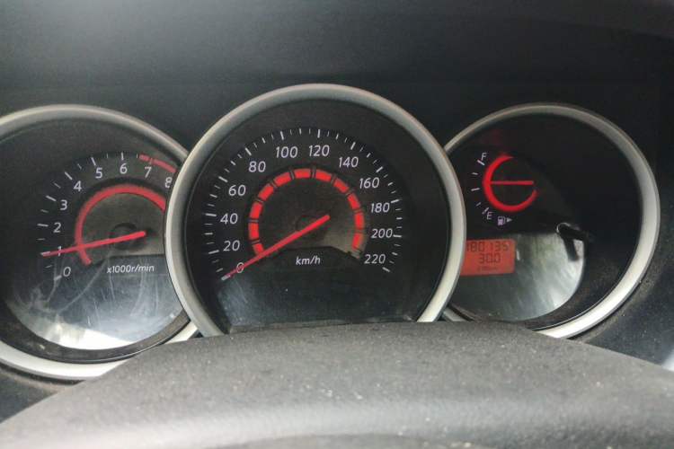 Used Nissan Sylphy 2009 1.6XL Automatic Luxury Sunroof Edition Instrument Cluster
