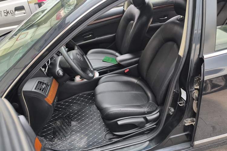 Used Nissan Sylphy 2009 1.6XL Automatic Luxury Sunroof Edition Left Front Seat