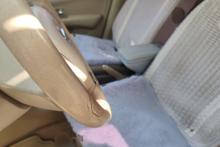 Used Nissan Sylphy 2009 1.6 XL Manual Luxury Sunroof Edition Left Front Seat