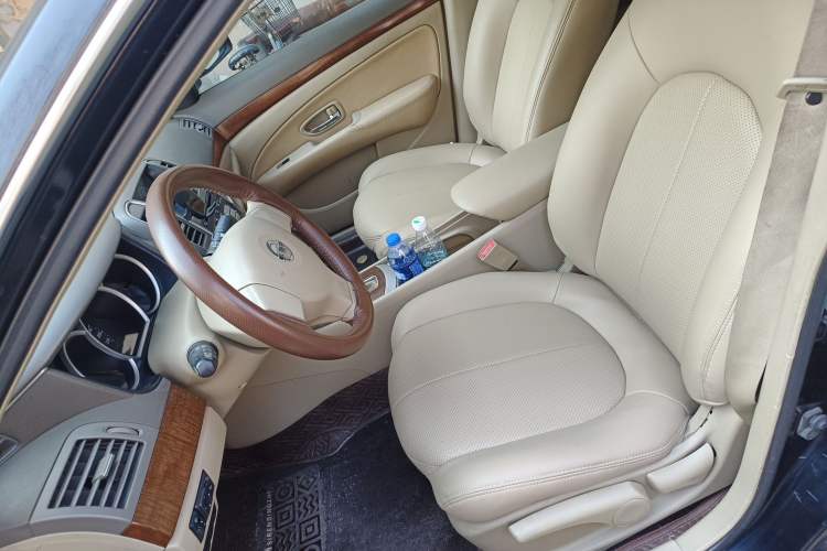 Used Nissan Sylphy 2009 1.6XE Automatic Comfort Edition Left Front Seat
