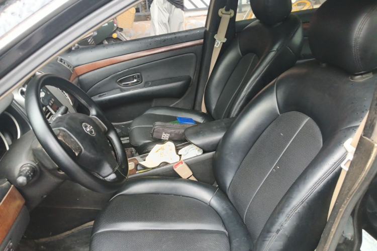 Used Nissan Sylphy 2009 1.6XL Automatic Luxury Sunroof Edition Left Front Seat