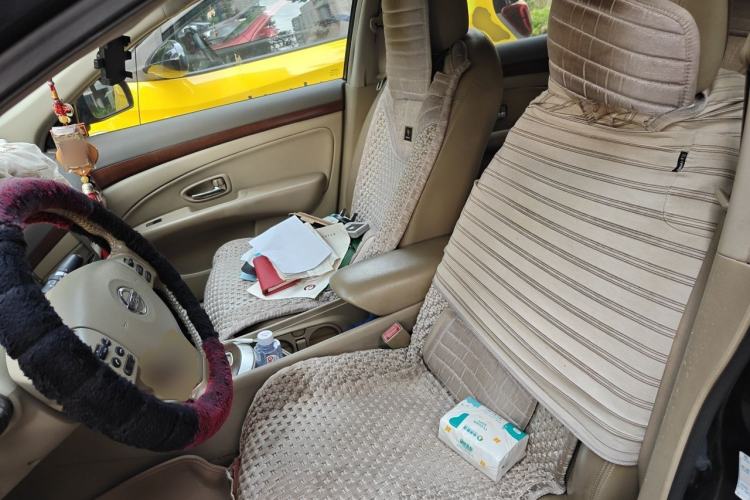 Used Nissan Sylphy 2009 2.0XL CVT Luxury Edition Left Front Seat