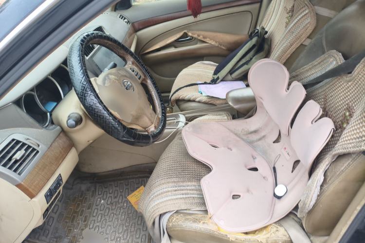 Used Nissan Sylphy 2009 2.0XL CVT Luxury Edition Left Front Seat