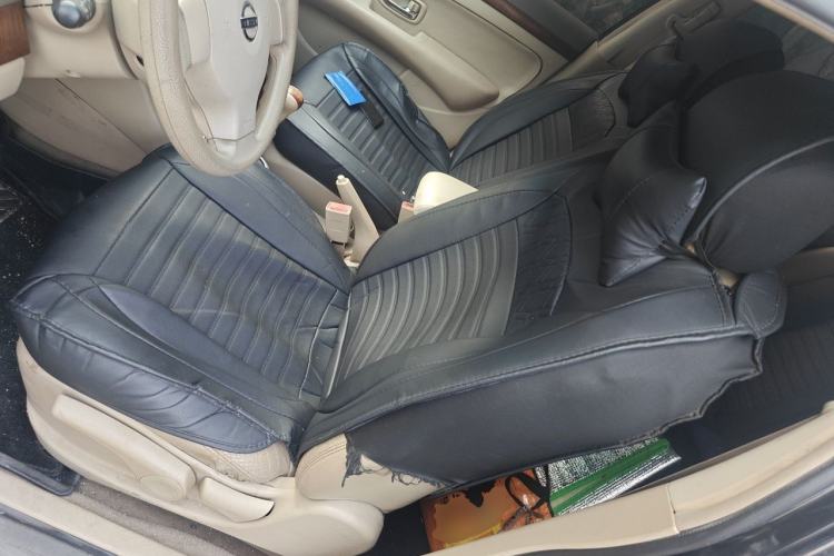 Used Nissan Sylphy 2009 1.6 XL Manual Luxury Sunroof Edition Left Front Seat