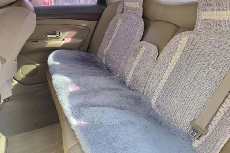 Used Nissan Sylphy 2009 1.6 XL Manual Luxury Sunroof Edition Left Rear Seat