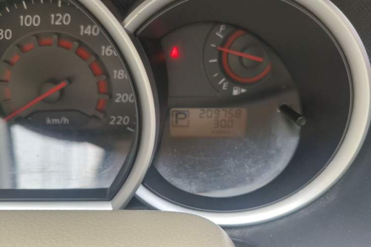 Used Nissan Sylphy 2009 1.6XL Automatic Luxury Sunroof Edition Odometer Close Up