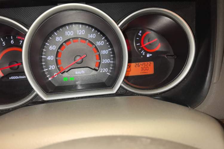 Used Nissan Sylphy 2009 1.6XL Automatic Luxury Sunroof Edition Odometer Close Up