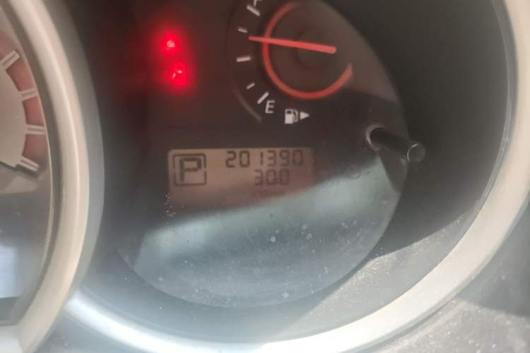 Used Nissan Sylphy 2009 1.6XL Automatic Luxury Sunroof Edition Odometer Close Up