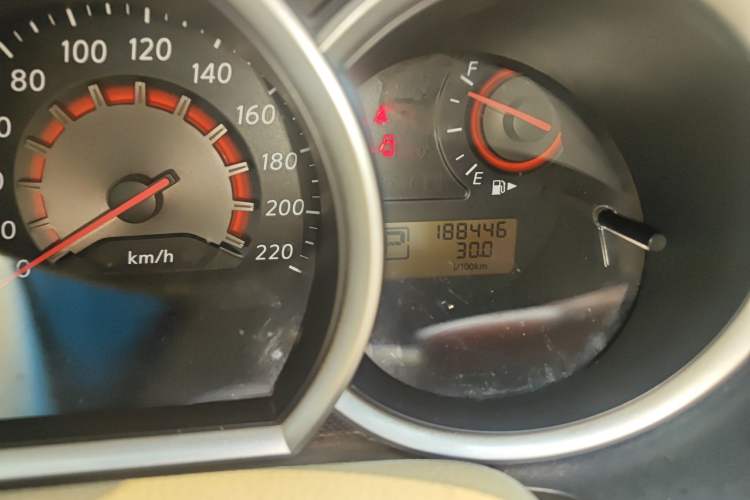 Used Nissan Sylphy 2009 2.0XL CVT Luxury Sunroof Edition Odometer Close Up