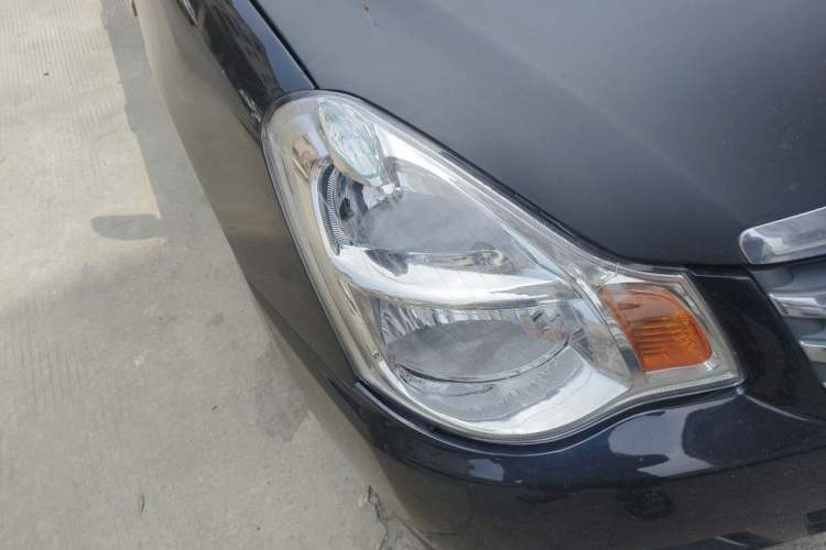 Used Nissan Sylphy 2009 1.6XL Automatic Luxury Sunroof Edition Right Front Headlight