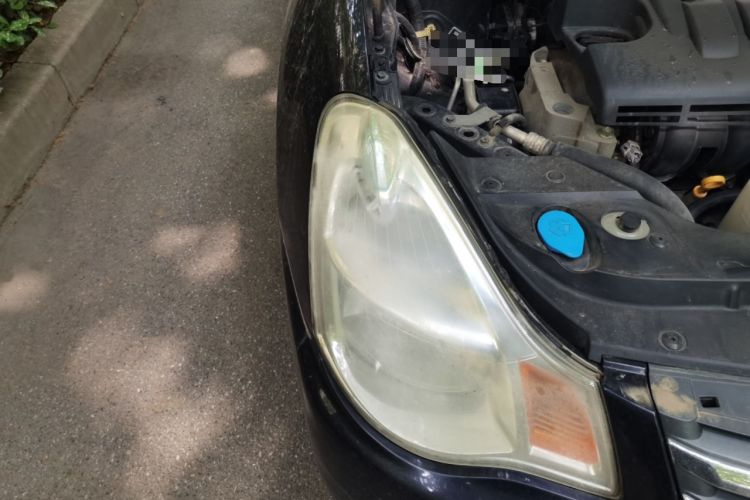 Used Nissan Sylphy 2009 1.6XL Automatic Luxury Sunroof Edition Right Front Headlight