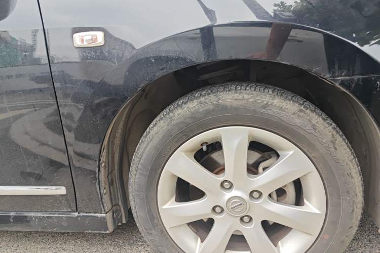 Used Nissan Sylphy 2009 2.0XL CVT Luxury Edition Right Front Wheel Hub