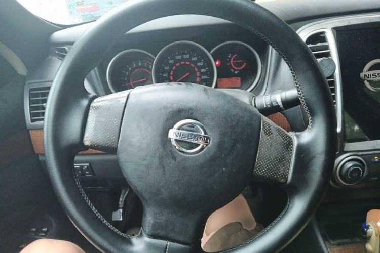 Used Nissan Sylphy 2009 1.6XL Automatic Luxury Sunroof Edition Steering Wheel