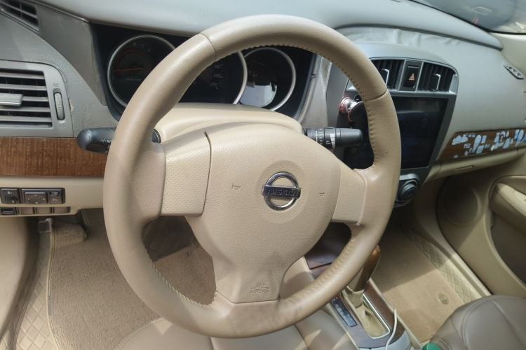 Used Nissan Sylphy 2009 1.6XL Automatic Luxury Sunroof Edition Steering Wheel