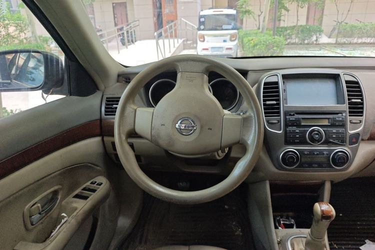 Used Nissan Sylphy 2009 1.6 XL Manual Luxury Sunroof Edition Steering Wheel