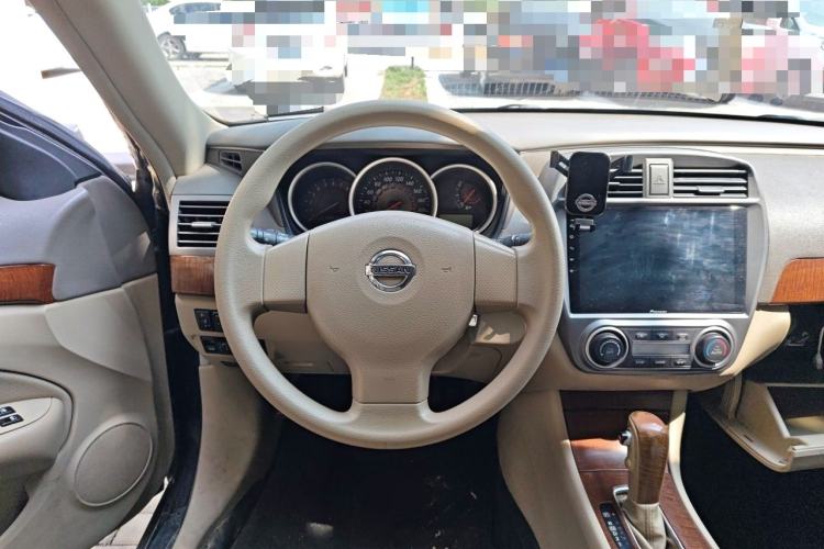 Used Nissan Sylphy 2009 1.6XL Automatic Luxury Sunroof Edition Steering Wheel