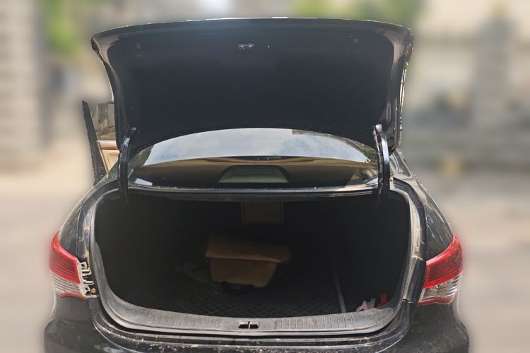 Used Nissan Sylphy 2009 1.6XL Automatic Luxury Sunroof Edition Trunk