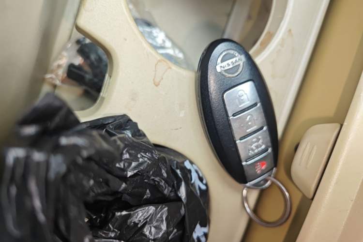 Used Nissan Sylphy 2009 2.0XL CVT Luxury Edition Vehicle Key