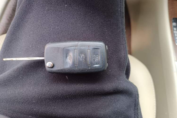 Used Nissan Sylphy 2009 1.6XE Automatic Comfort Edition Vehicle Key