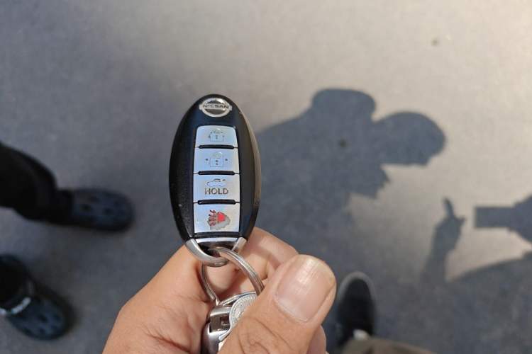 Used Nissan Sylphy 2009 1.6XL Automatic Luxury Sunroof Edition Vehicle Key