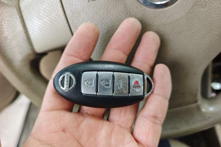 Used Nissan Sylphy 2009 1.6 XL Manual Luxury Sunroof Edition Vehicle Key