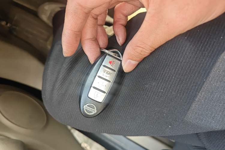 Used Nissan Sylphy 2009 2.0XL CVT Luxury Sunroof Edition Vehicle Key