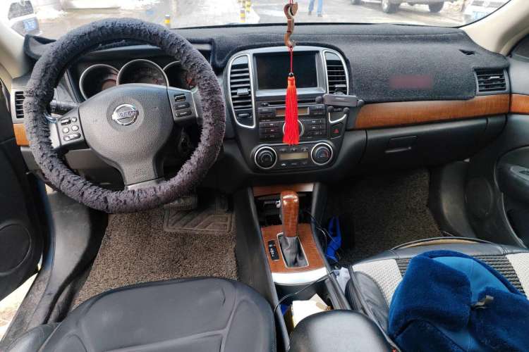 Used Nissan Sylphy 2009 2.0XL CVT Luxury Edition Center Console