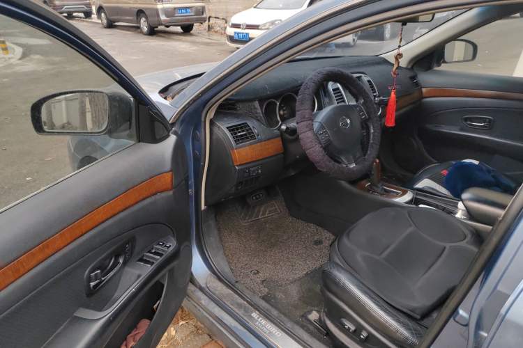 Used Nissan Sylphy 2009 2.0XL CVT Luxury Edition Driver Seat