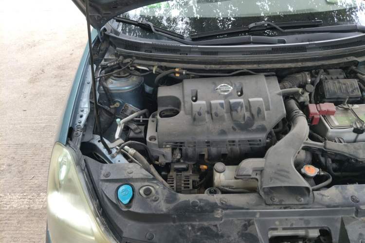 Used Nissan Sylphy 2009 1.6XE Automatic Comfort Edition Engine Bay Right