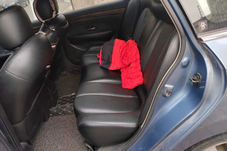 Used Nissan Sylphy 2009 2.0XL CVT Luxury Edition Left Rear Seat