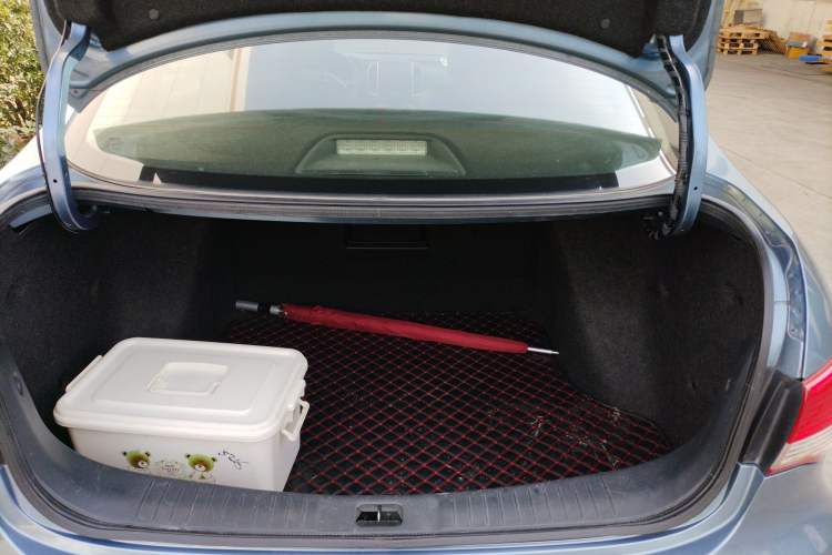 Used Nissan Sylphy 2009 1.6XL Automatic Luxury Sunroof Edition Trunk