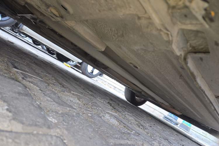 Used Nissan Sylphy 2009 1.6XE Manual Comfort Edition Chassis Front Left