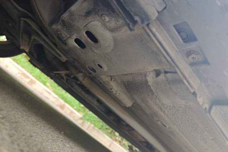 Used Nissan Sylphy 2009 1.6XE Manual Comfort Edition Chassis Front Left