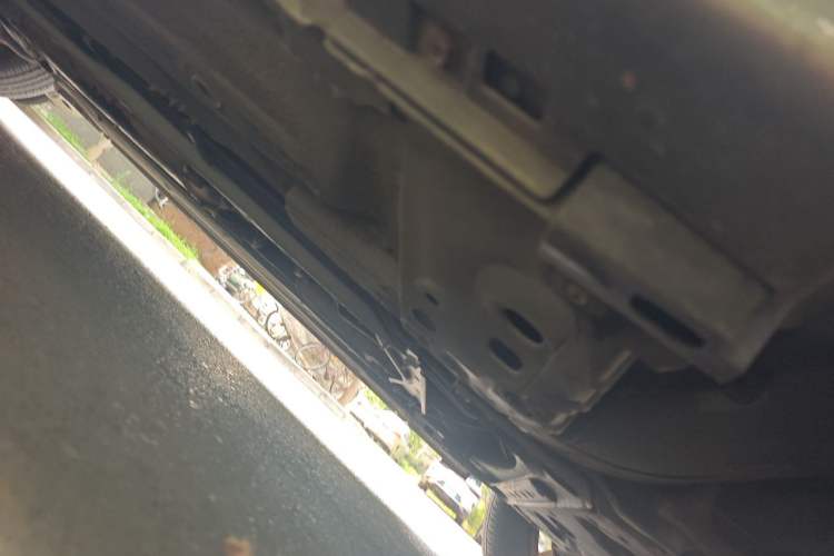 Used Nissan Sylphy 2009 1.6XE Manual Comfort Edition Chassis Front Right
