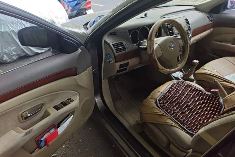Used Nissan Sylphy 2009 1.6XE Manual Comfort Edition Driver Seat