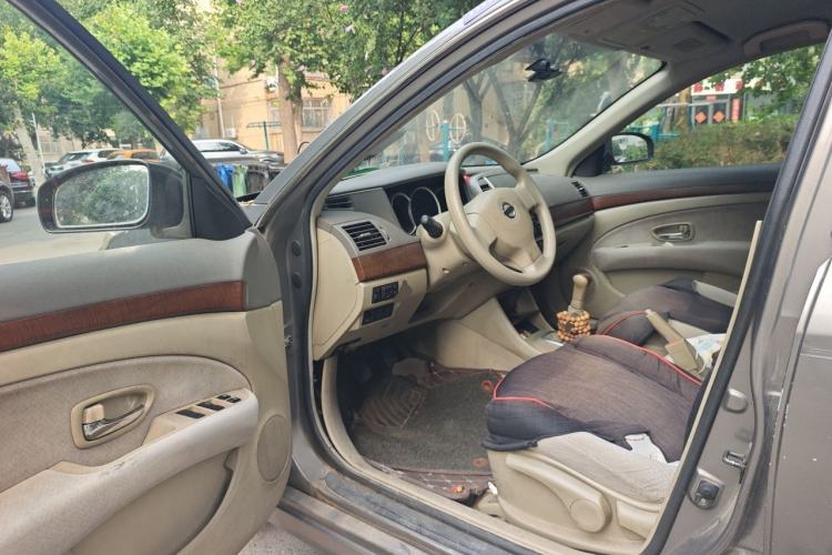 Used Nissan Sylphy 2009 1.6XE Manual Comfort Edition Driver Seat