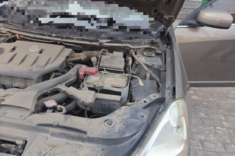 Used Nissan Sylphy 2009 1.6XE Manual Comfort Edition Engine Bay Left