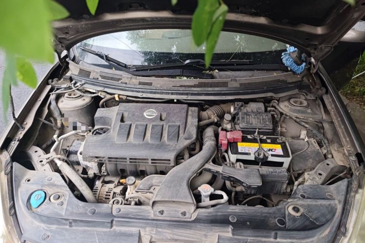 Used Nissan Sylphy 2009 1.6XE Manual Comfort Edition Engine Bay