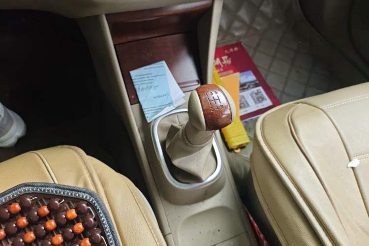 Used Nissan Sylphy 2009 1.6XE Manual Comfort Edition Gear Lever