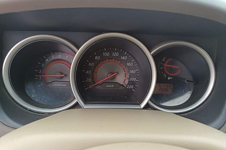 Used Nissan Sylphy 2009 1.6XL Automatic Luxury Sunroof Edition Instrument Cluster