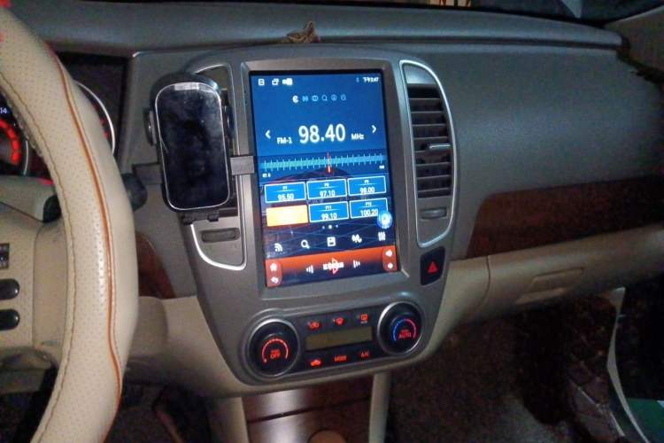 Used Nissan Sylphy 2009 2.0XL CVT Tech Edition Audio And AC Panel